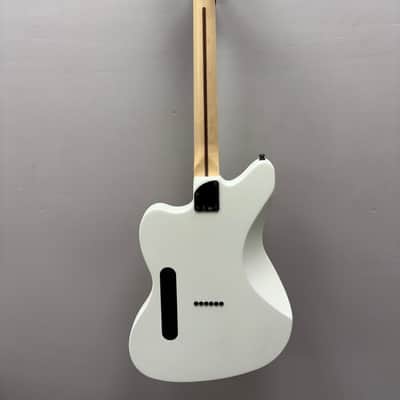 Fender Jim Root Jazzmaster 2020 - Flat White image 13
