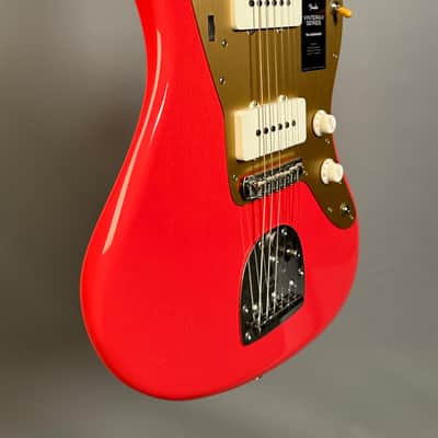 Fender Vintera II Limited Edition Road Worn '50s Jazzmaster - Fiesta Red image 4