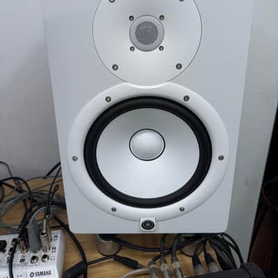 Yamaha HS8 8" Powered Studio Monitor (Pair) 2015 - Present - White image 2