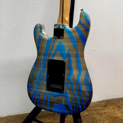 ‘13 Fender FSR Standard Stratocaster® HSS Swirl image 14