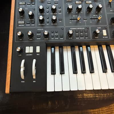 Moog Muse 8-Voice Analog Synthesizer 2024 - Present - Black image 3