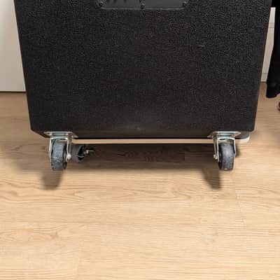 Ampeg SVT-410HLF Classic Series 500-Watt 4x10" Bass Speaker Cabinet 2007 - Present - Black image 4