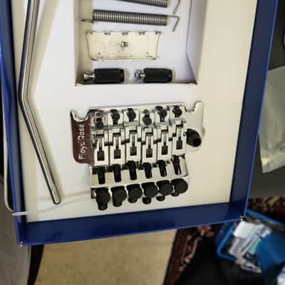 Floyd Rose® 1000 Series Locking Tremolo (Recessed) Bridge Assembly – MINT! image 1