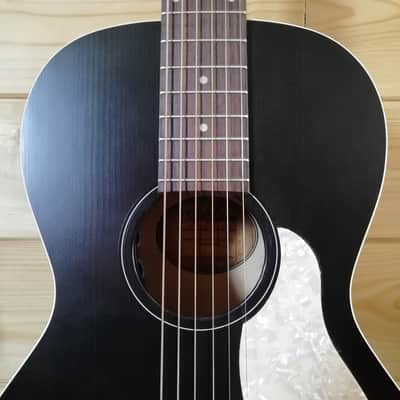 Art & Lutherie Roadhouse Faded Black A/E image 6