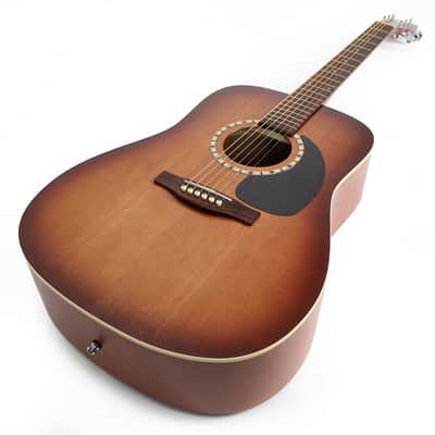 Art & Lutherie Cedar Dreadnought Acoustic Guitar in Antique Burst