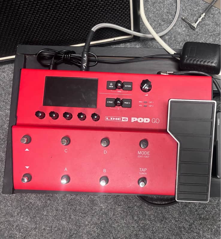 Line 6 POD Go LIMITED EDITION RED — Multi-Effects Floor Processor — Excellent image 1