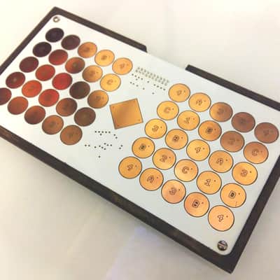 Synthfox Touch Bay tactile controller image 5