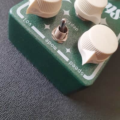SolidGoldFX Stutter-lite 2010s - Green image 2