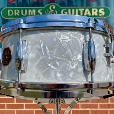 1970s Gretsch 4103 Renown 5.5x14 Snare Drum Stop Sign Badge White Marine Pearl image 18