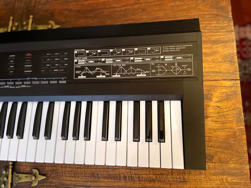 Roland D-50 w/ PN-D50-00 Card | Reverb