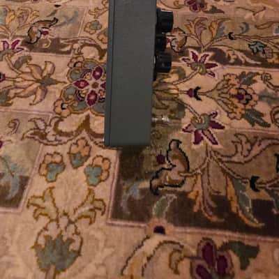Keeley Synth 1 Reverse Attack Fuzz Wave Generator 2019 - Black / Silver image 3