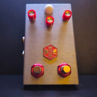 Beetronics OctaHive Dual FS Octave Fuzz 2021 - 2023 - Various image 1