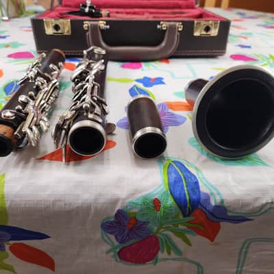 Buffet Crampon E11 CLARINET image 10