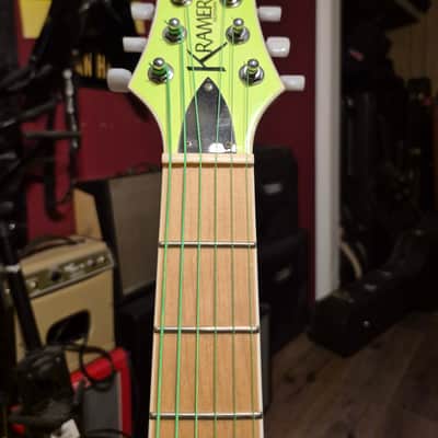 Kramer Assault 220 Plus 2017 Fluorescent Green image 4