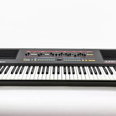 Roland Juno 106s 61-Key Programmable Polyphonic Synthesizer | Reverb