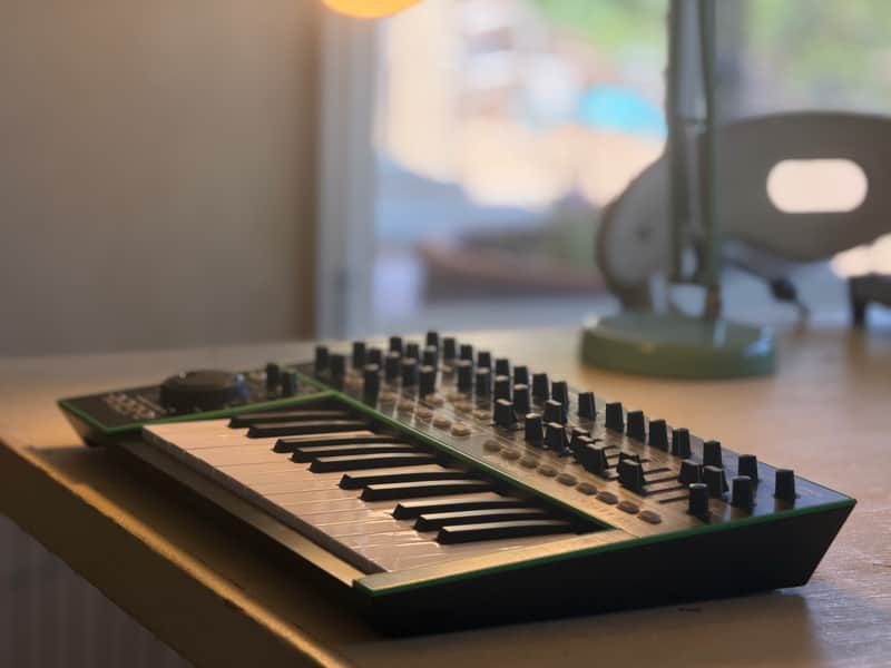 Roland SYSTEM-1 25-Key Plug-Out Synthesizer 2014 - Present Black image 1