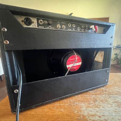 Vintage Fender Deluxe Reverb  2-Channel 22-Watt 1x12" Guitar Combo 1968 - 1969 - Silverface image 10