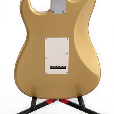 2009 Fender Custom Shop Deluxe Stratocaster in HLE Gold image 5