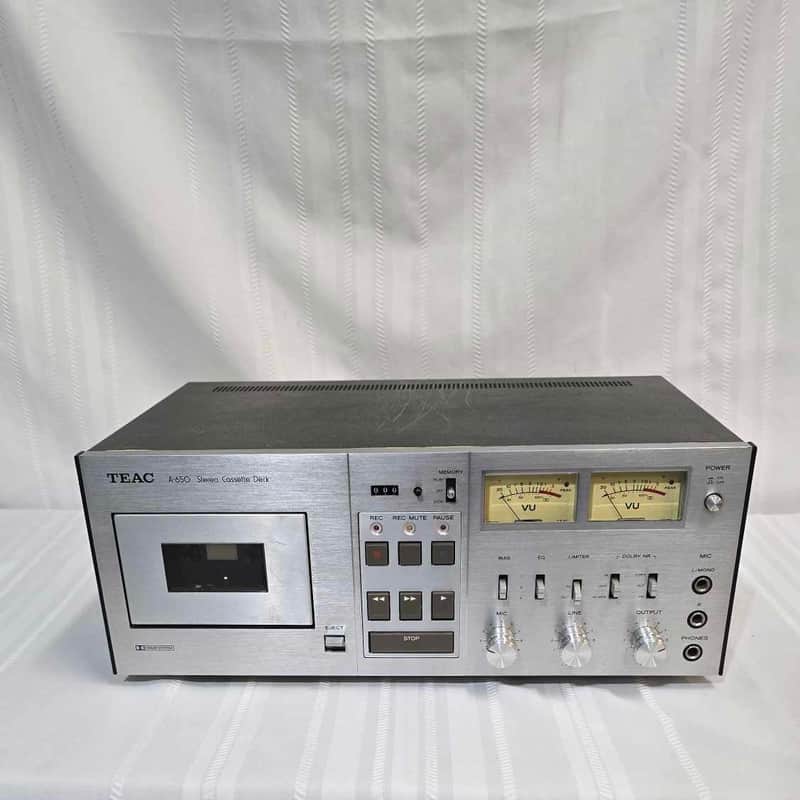 TEAC A-650 ステレオカセットデッキ TEAC A-650 Cassette Player 1970's - Silver & Black | Reverb