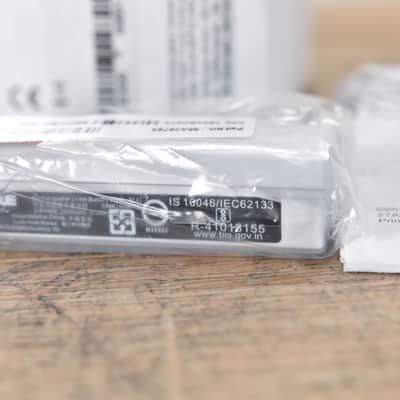 Shure SB920 Lithium-Ion Rechargeable Battery CG0032E image 5