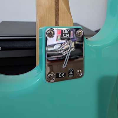 Fender Player Stratocaster with Pau Ferro Fretboard 2023 - 2024 - Seafoam Green image 6