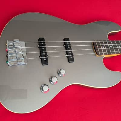 Fender Aerodyne Special Jazz Bass With Rosewood Fingerboard Dolphin Gray Metallic image 7