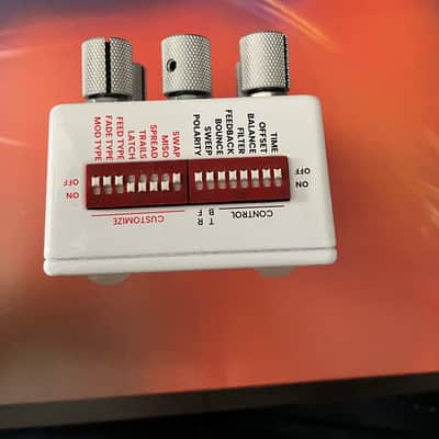 Chase Bliss Audio Reverse Mode C 2023 - White Graphic image 7