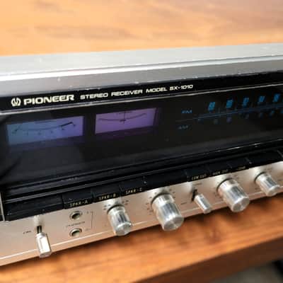 🌟 Legendary 70s Sound Pioneer SX-1010 100W Stereo Solid State Receiver Classic Silver Face Icon🔥🎶 image 2