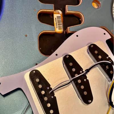 Fender Player Stratocaster with Maple Fretboard 2019 - Tidepool image 15