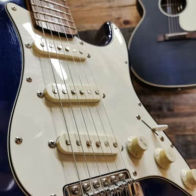 Jay Turser JT-300 Stratocaster SSS Electric Guitar, Dark Blue image 4