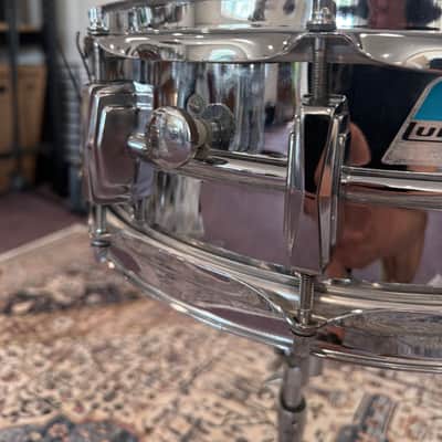Ludwig No. 400 Supraphonic 5x14" 10-Lug Aluminum Snare Drum with Pointed Blue/Olive Badge 1969 - 1979 - Chrome-Plated image 4