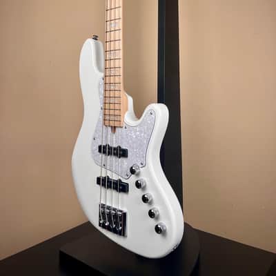 Cort Elrick NJS4 WHT - White Gloss - Bartolini Preamp & Hipshot Hardware image 2