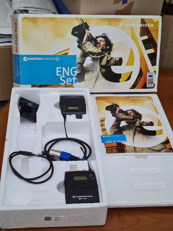 Sennheiser  Sennheiser SK 100 G3 + EK 100 G3 | 734–776 MHz | Camera Wireless Set | Box & Accessories image 1