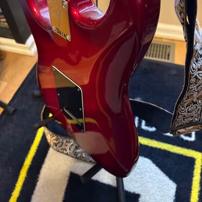 Fender Player Stratocaster 2021 - Candy Red Burst image 5