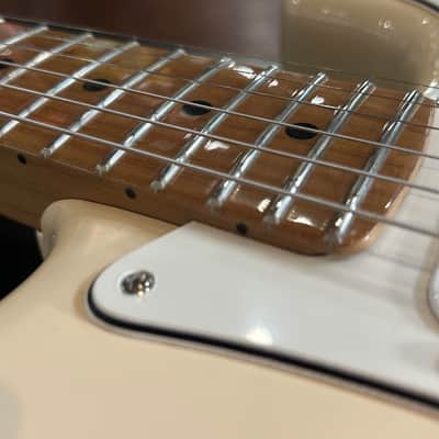 Fender   Player II Dealer Exclusive Stratocaster  2025 - Olympic White / 7lbs. 11.2oz. #MX25115277 image 6