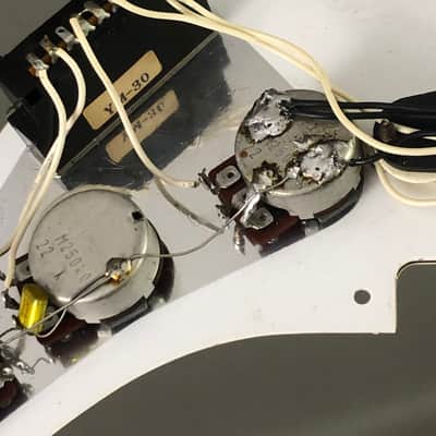 Vintage Fender Japan 1982 JV Era Relic Strat Guitar Pickups Loaded Pickguard MIJ image 8