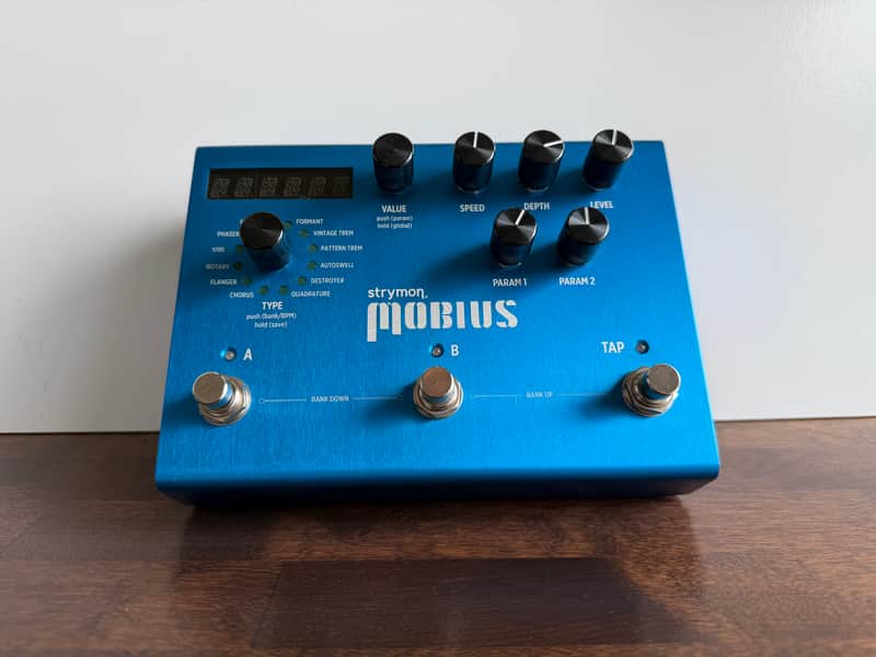 Strymon Mobius