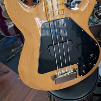 Epiphone Grabber 4-String Bass Electric Guitar- Natural image 6
