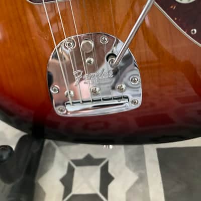 Fender American Professional Jazzmaster with Rosewood Fretboard 2017 - 2019 - 3-Color Sunburst image 11