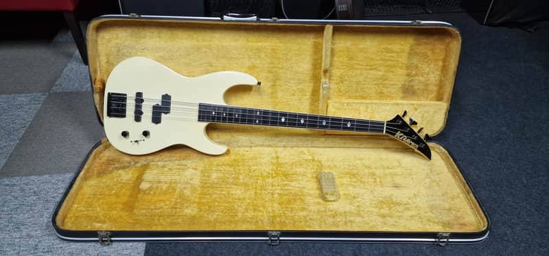 Kramer Forum III Bass image 1
