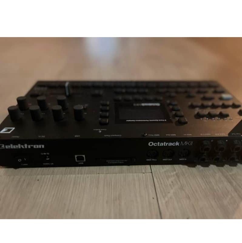 Elektron Octatrack MkII Dynamic 8-Track Performance Sampler 2017 - 2021 - Black image 1