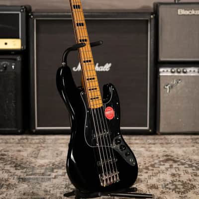 Squier Classic Vibe '70s Jazz Bass V - Black image 12