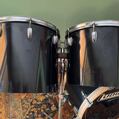 Ludwig 70's Quadra Plus Drum Set Black  Vintage Blue & Olive Badge Read Listing image 4