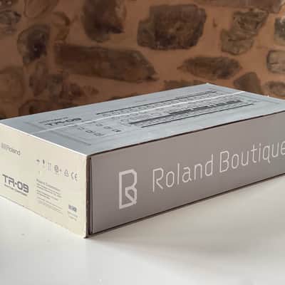 Roland TR-09 Rhythm Composer 2017 - Present - White image 8