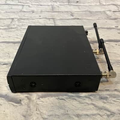 Audio Technica ATW-R2100a Wireless Receiver image 8