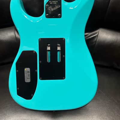 Fender Limited Edition HM Strat 2020 reissue - Ice Blue /w hardshell case image 4