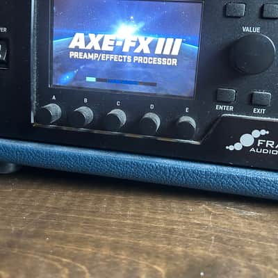 Fractal Audio Axe-FX III with Controller 2018 - 2020 - Black image 2
