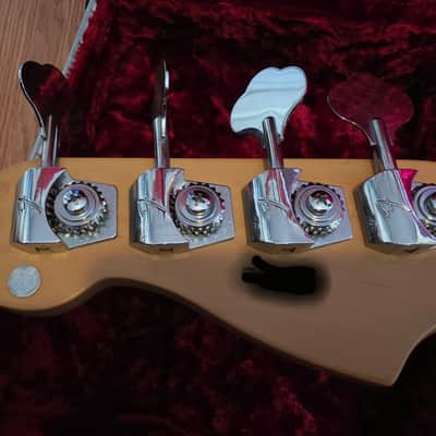 Fender 60th Anniversary American Precision Bass 2006 - 3-Color Sunburst image 6