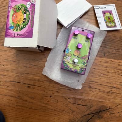 Wren and Cuff J Mascis Garbage Face Jr 2022 - Present - Pink / Green image 1