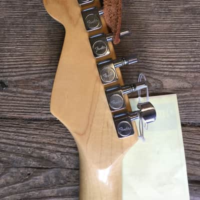 Fender American Standard Stratocaster 1984 Olympic White image 17